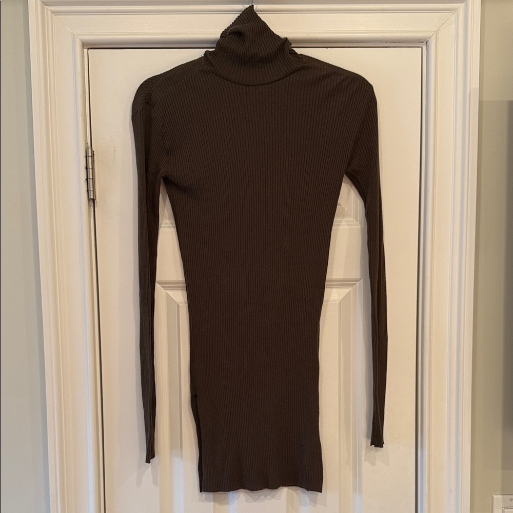 Helmut Lang Marsh Brown Fitted Long Sleeve Turtle Neck - Size Medium